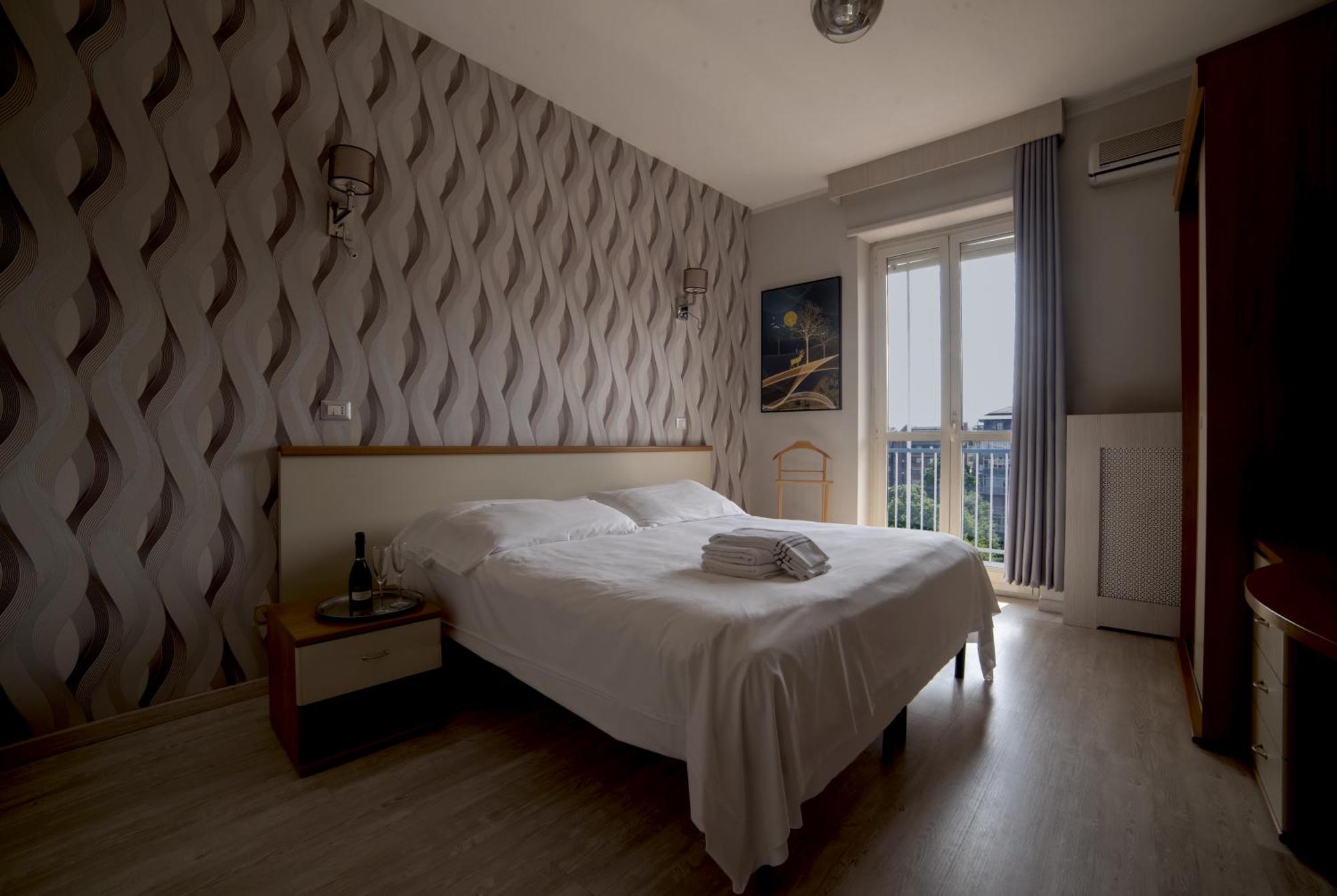 Hotel Frejus Collegno Εξωτερικό φωτογραφία