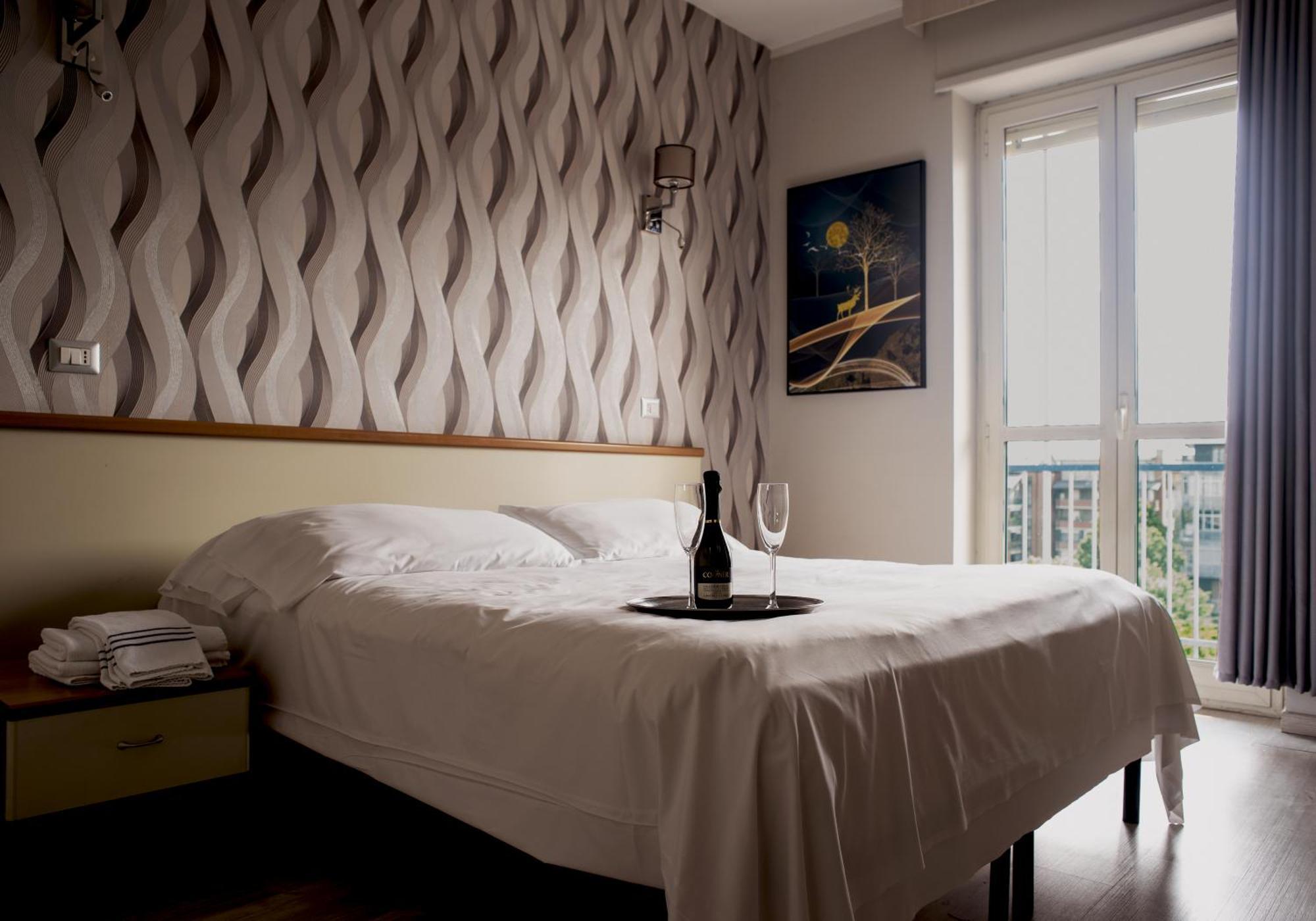Hotel Frejus Collegno Εξωτερικό φωτογραφία