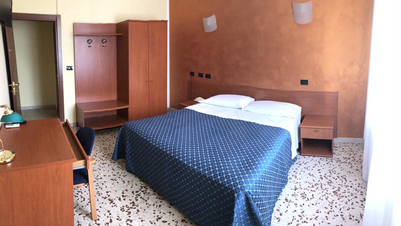 Hotel Frejus Collegno Εξωτερικό φωτογραφία