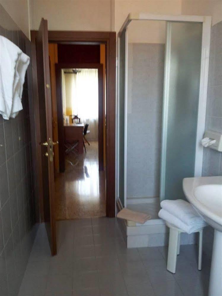 Hotel Frejus Collegno Εξωτερικό φωτογραφία