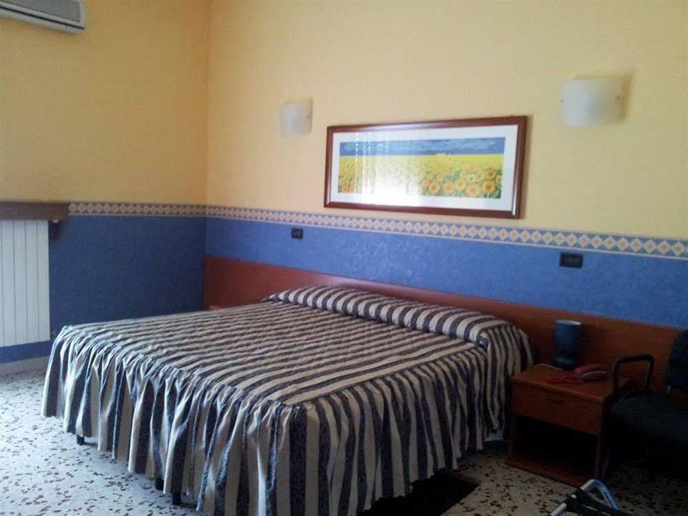 Hotel Frejus Collegno Εξωτερικό φωτογραφία